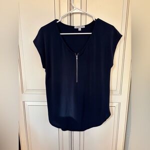 🆕 Navy Women's Top-size small